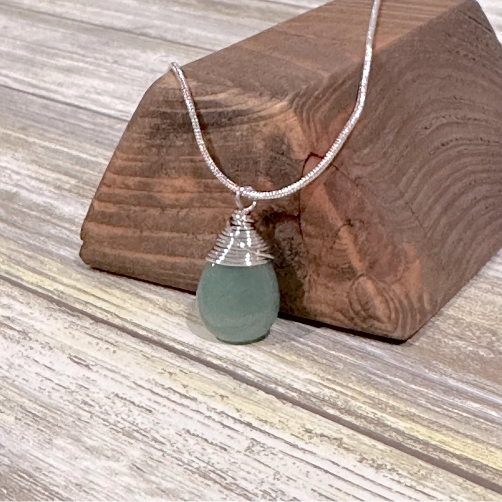 Green Aventurine Teardrop Pendant Necklace